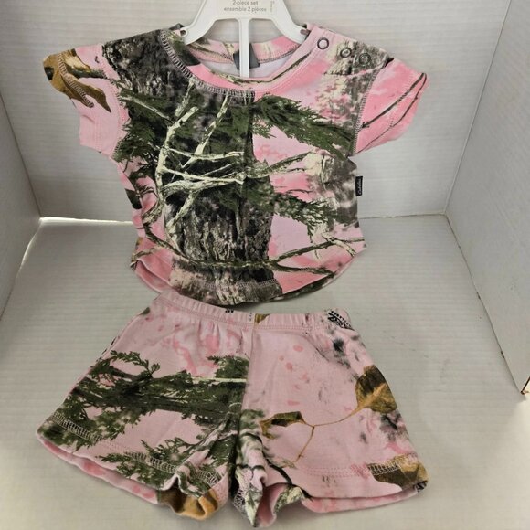 baby Girls Pink Camo Top Shorts 2 piece Cabelas outfit - Picture 1 of 1